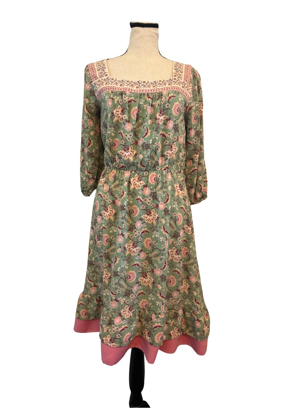 Luxology Medium Sage Green Floral Boho Peasant Dress Cottagecore Prairie Rayon